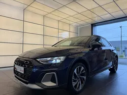Bleu navarre métallisé Utilisé 2025 Audi A3 | 41 990 €