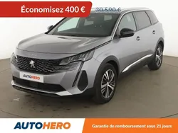Gris Utilisé 2023 Peugeot 5008 Allure Monospace | 30 190 € (Prix juste)