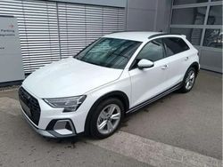 Blanc Utilisé 2025 Audi A3 Sport Berline | 34 769 € (Prix juste)