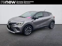 Gris Utilisé 2022 Renault Captur Evolution SUV | 19 490 € (Prix assez cher)