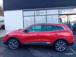 Rouge Utilisé 2016 Renault Kadjar Black Edition SUV | 15 580 € (Prix cher)