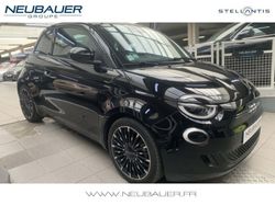 Onyx black pastel Utilisé 2021 Fiat 500e Berline | 15 970 € (Bon prix)