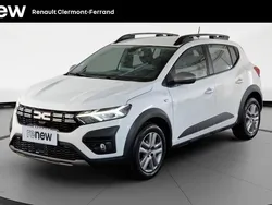 Blanc Utilisé 2023 Dacia Sandero Expression Citadine | 15 990 € (Prix juste)