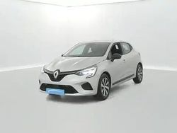 Gris Occasion 2023 Renault Clio V Equilibre Berline | 14 990 € (Prix juste)