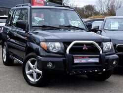 Noir Utilisé 2001 Mitsubishi Pajero Elegance SUV | 7 400 €