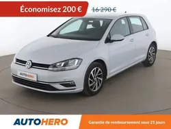 Blanc Utilisé 2017 VW Golf VII Sound Berline | 16 090 € (Prix juste)