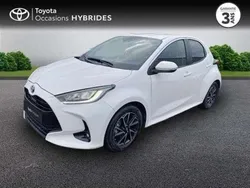 Utilisé 2023 Toyota Yaris Hybrid Design Berline | 20 490 € (Prix juste)