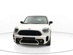 Blanc Utilisé 2023 Mini Cooper Countryman Essential SUV | 30 970 € (Bon prix)
