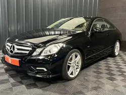 Noir Utilisé 2011 Mercedes E350 Avantgarde Cabriolet | 16 900 €