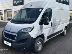 Blanc Utilisé 2024 Peugeot Boxer Premium Van | 31 990 € (Prix juste)