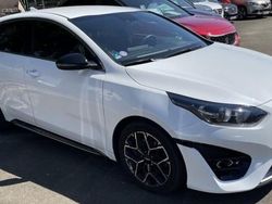Utilisé 2022 Kia ProCeed GT-Line Citadine | 19 490 € (Prix juste)