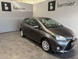 Utilisé 2016 Toyota Yaris Hybrid Berline | 12 480 € (Prix juste)