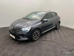 Gris Utilisé 2022 Renault Clio V Intens | 15 990 € (Prix juste)
