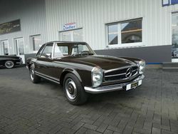 Marron Utilisé 1968 Mercedes SL280 Cabriolet | 119 900 €