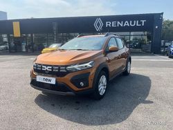 Orange Utilisé 2024 Dacia Sandero Expression Citadine | 16 990 € (Prix juste)