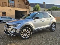 Gris Utilisé 2023 VW T-Roc SUV | 26 900 € (Prix juste)