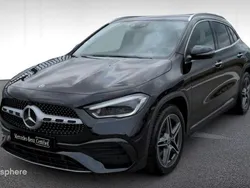 Noir Utilisé 2020 Mercedes GLA200 AMG line SUV | 30 990 € (Prix assez cher)