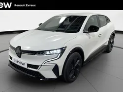 Blanc Utilisé 2024 Renault Mégane Equilibre Berline | 22 970 € (Bon prix)