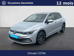 Gris Utilisé 2021 VW Golf VIII Life Berline | 23 900 € (Prix assez cher)