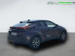 Utilisé 2024 Toyota C-HR SUV | 34 300 € (Prix cher)