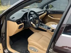 Brun Utilisé 2016 Porsche Macan Turbo SUV | 37 900 € (Bon prix)