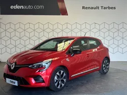 Rouge Utilisé 2021 Renault Clio V LIMITED Berline | 17 702 € (Prix juste)