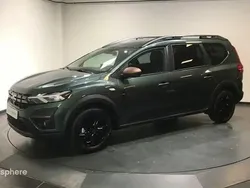 Vert Utilisé 2025 Dacia Jogger Extreme Break | 22 700 € (Prix juste)