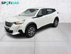 Blanc Utilisé 2023 Peugeot e-2008 SUV | 18 990 €