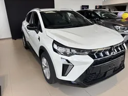 Nouvelle 2025 Mitsubishi ASX SUV | 25 599 € (Prix assez cher)