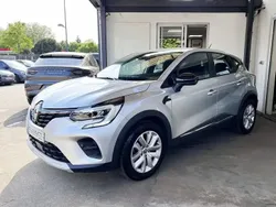 Gris Utilisé 2020 Renault Captur Business SUV | 16 400 € (Prix juste)