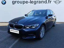 Tanzaniteblau Utilisé 2020 BMW 318 Sport Line Berline | 27 990 € (Prix assez cher)