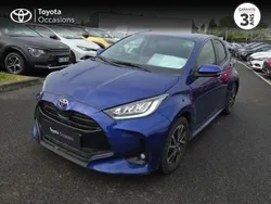 Bleu Utilisé 2024 Toyota Yaris Design | 18 490 € (Prix juste)