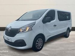 Blanc Utilisé 2017 Renault Trafic Zen Van | 24 999 € (Prix assez cher)