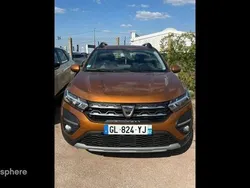 Orange Utilisé 2023 Dacia Sandero Expression Citadine | 15 999 € (Prix juste)