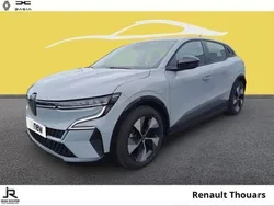 Gris Utilisé 2022 Renault Mégane Equilibre SUV | 21 990 € (Prix juste)