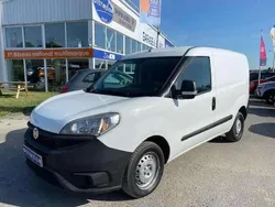 Blanc Utilisé 2017 Fiat Doblò Monospace | 14 980 €