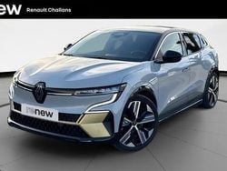 Gris Utilisé 2022 Renault Mégane Iconic Berline | 24 890 € (Prix juste)