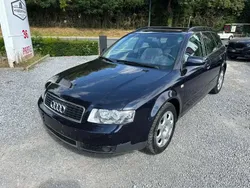 Bleu Utilisé 2002 Audi A4 Break | 4 990 €