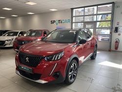 Rouge Utilisé 2021 Peugeot 2008 S SUV | 17 990 € (Prix juste)