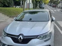 Utilisé 2016 Renault Mégane IV Business Berline | 9 000 € (Prix juste)