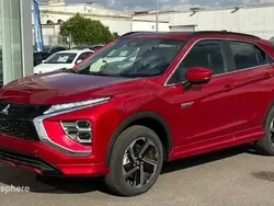Rouge Nouvelle 2024 Mitsubishi Eclipse Cross Intense SUV | 31 499 €
