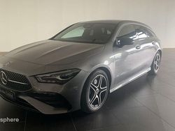 Gris Utilisé 2025 Mercedes CLA200 Shooting Brake AMG line Break | 45 999 € (Prix cher)