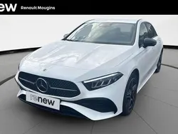 Blanc Utilisé 2023 Mercedes A250 AMG line Berline | 33 999 € (Bon prix)