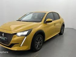 Jaune Utilisé 2021 Peugeot e-208 Allure Citadine | 15 499 € (Bon prix)
