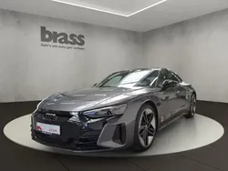 Gris Utilisé 2021 Audi e-tron GT quattro Sport Berline | 80 300 € (Prix juste)