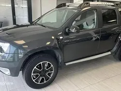 Gris Utilisé 2016 Dacia Duster SUV | 11 999 € (Bon prix)