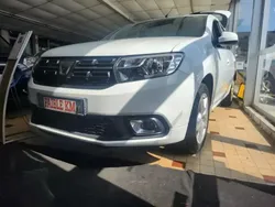 Blanc Utilisé 2019 Dacia Sandero Lauréate Citadine | 9 990 €