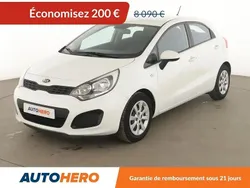 Blanc Utilisé 2014 Kia Rio Motion Citadine | 7 890 € (Prix juste)