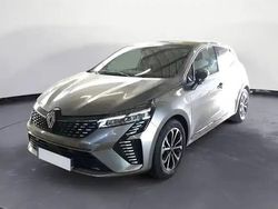 Gris Utilisé 2025 Renault Clio V Techno Berline | 19 490 € (Prix assez cher)