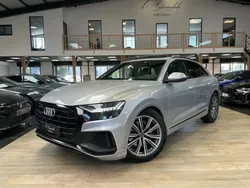 Gris Utilisé 2019 Audi Q8 S-Line SUV | 56 490 € (Prix juste)